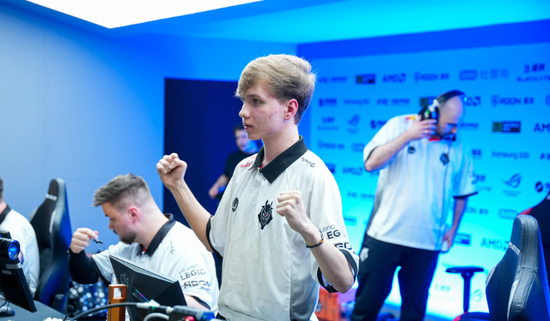 Spirit 战胜 Heroic ， Mouz 在 IEM Cologne 2025 开幕赛中战胜 Liquid